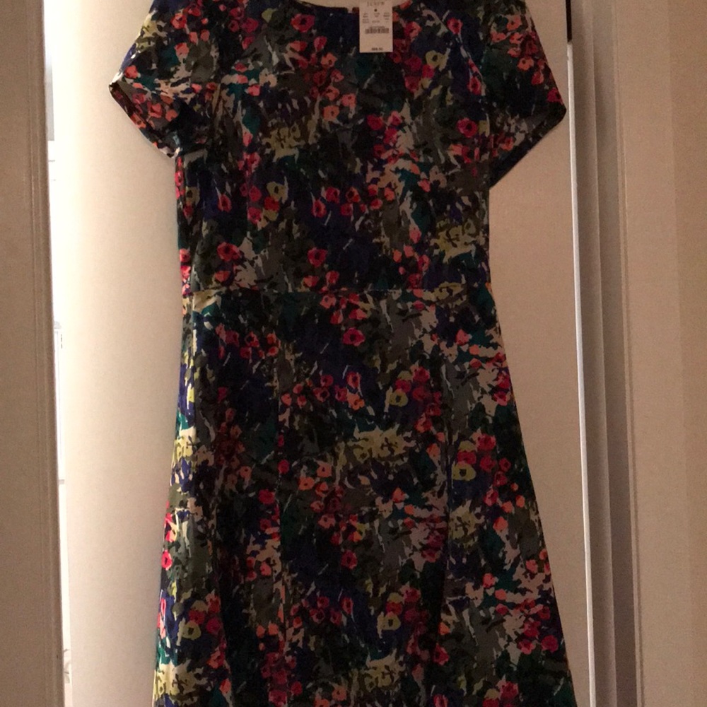 Vibrant sheath dress